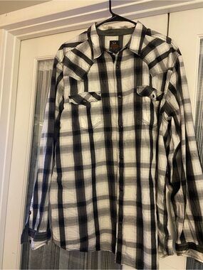 Men's Black and White Plaid Long-Sleeve snap Button-Down Shirt #Western #bigtal
